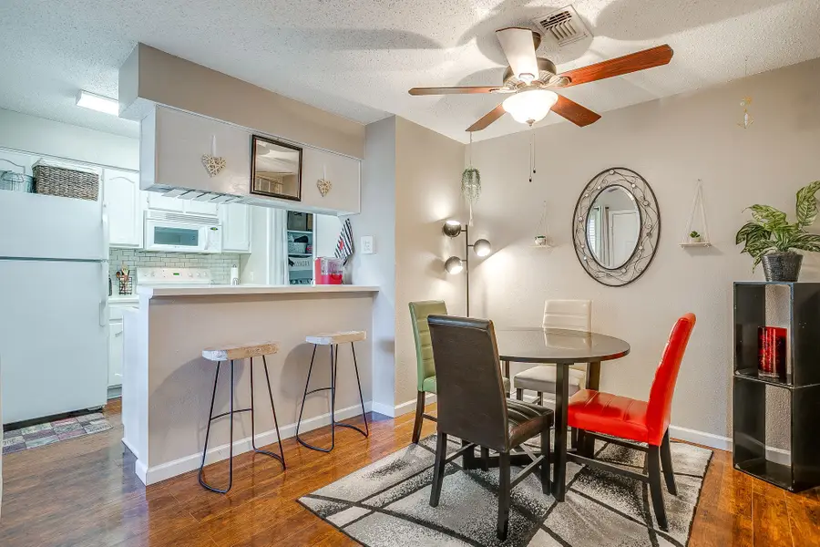1430 Meadowood Village Drive, Fort Worth, TX 76120 - #3
