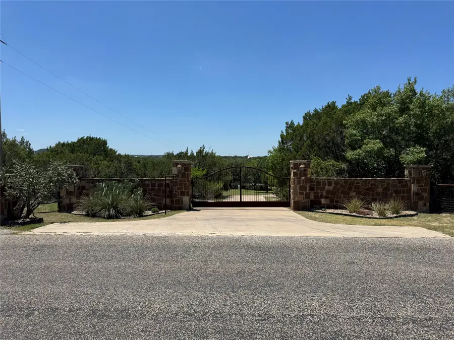 1281 Shady Oaks Circle, Glen Rose, TX 76043 - #2