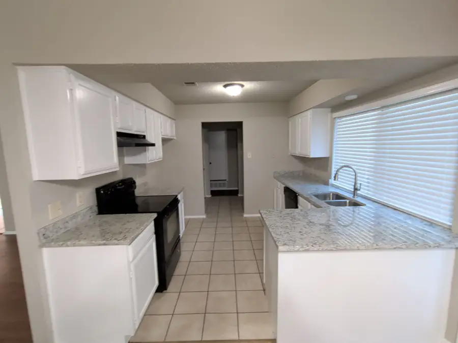 1703 Chittam Drive, Euless, TX 76039 - #3