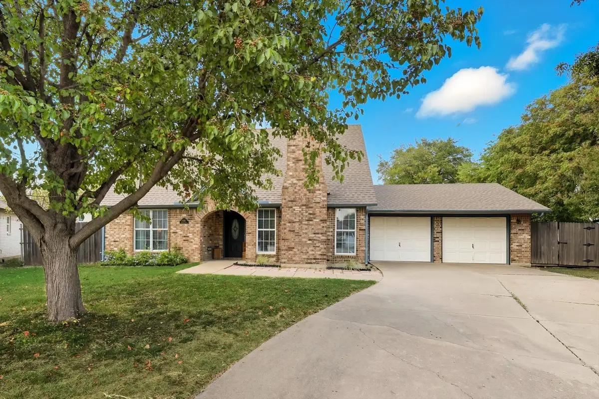 800 Colony Court, Blue Mound, TX 76131 - #1