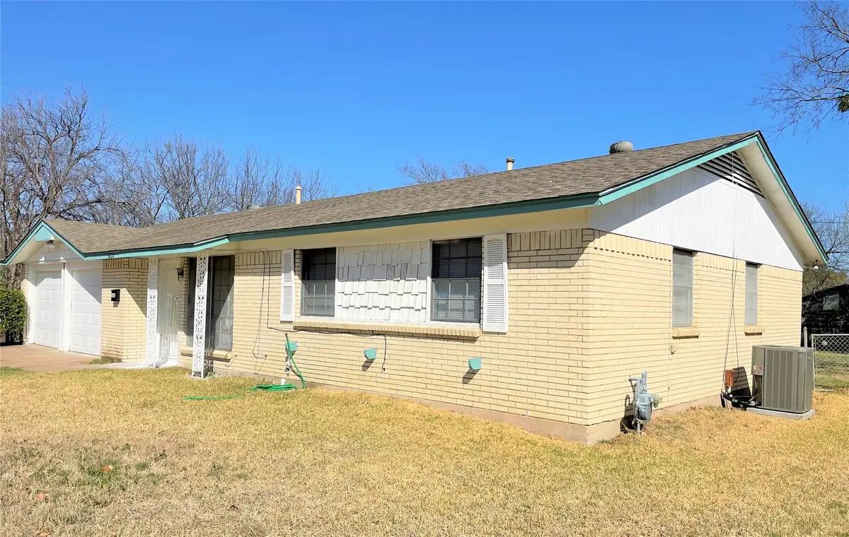 5609 Conlin Drive, Fort Worth, TX 76134 - #1
