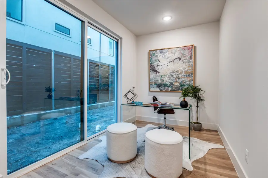 2906 Hawthorne Avenue #104, Dallas, TX 75219 - #3