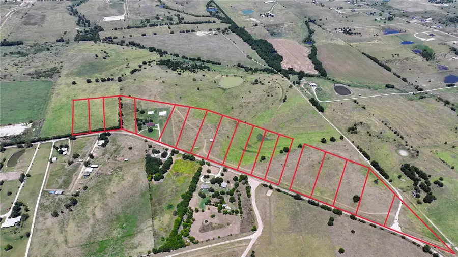 5100 Woodard, Cleburne, TX 76033 - #2
