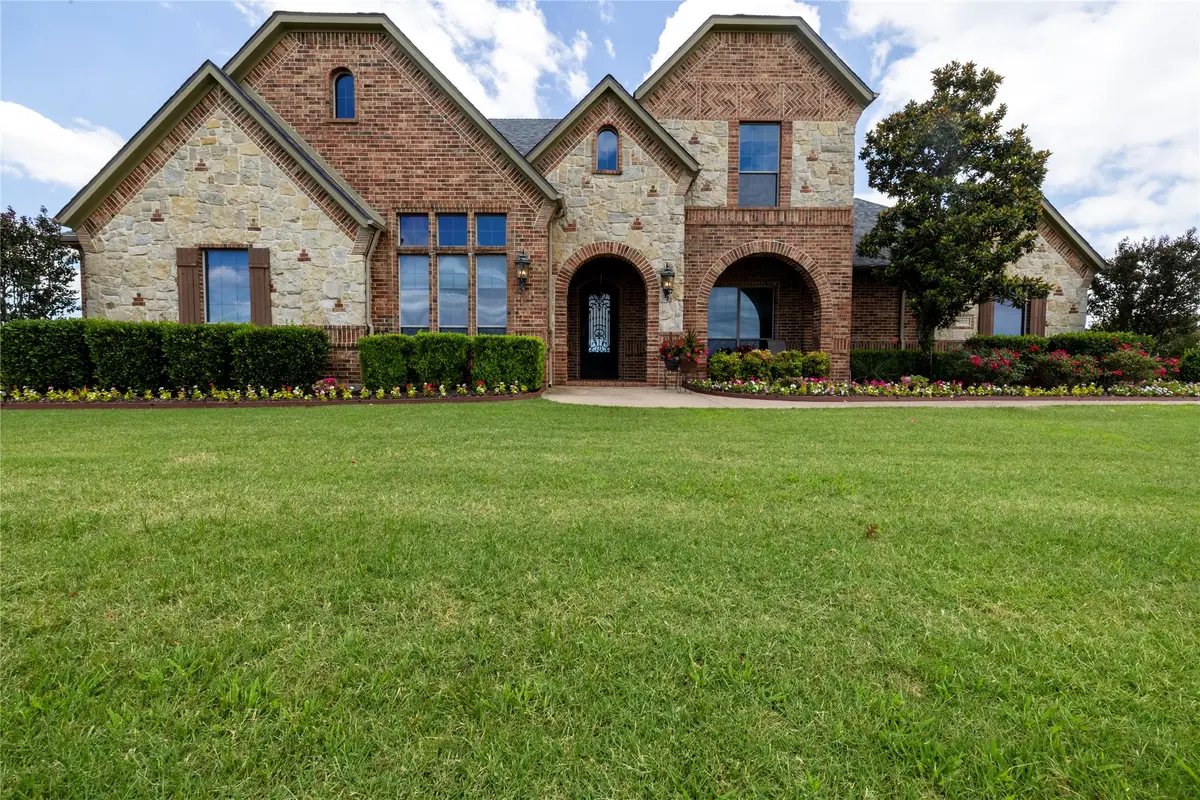 2722 W Alamosa Drive, Terrell, TX 75160 - #1