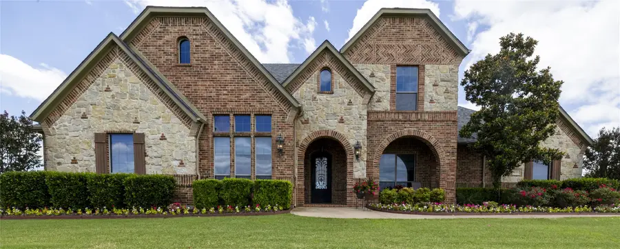 2722 W Alamosa Drive, Terrell, TX 75160 - #2