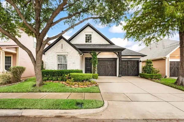 2301 Grizzly Run Lane, Euless, TX 76039
