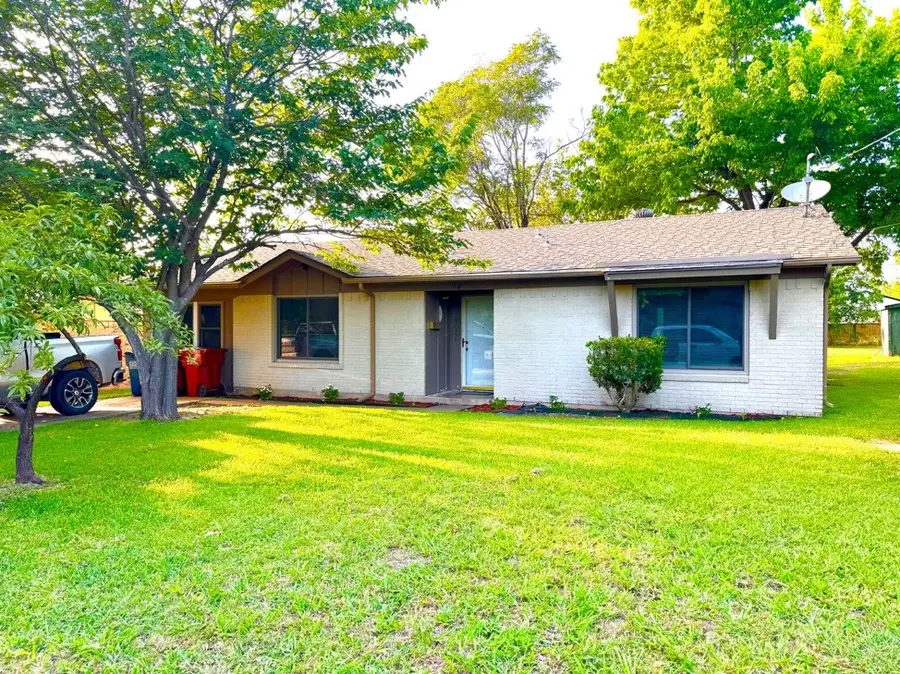 404 Neathery Street, Farmersville, TX 75442 - #2