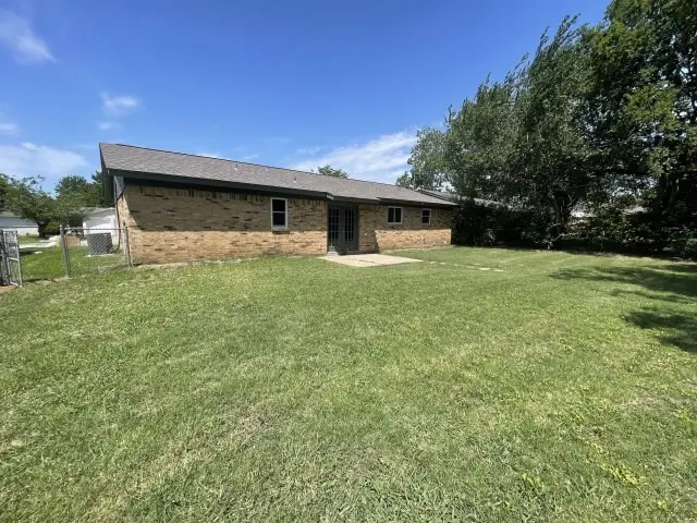 328 Hillside Court, Burleson, TX 76028 - #2