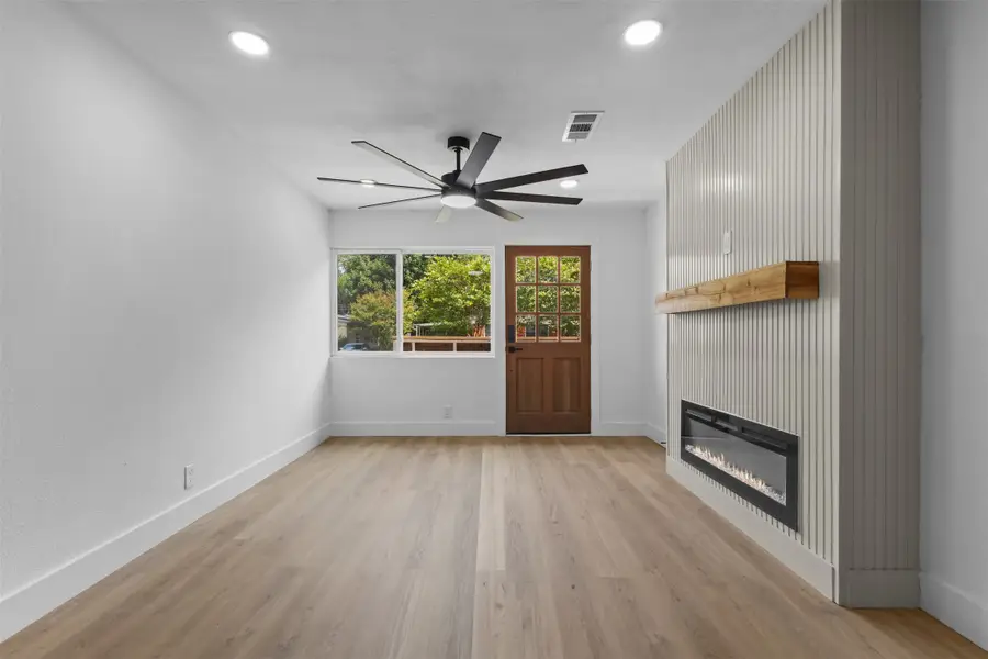 2938 Hillglenn Road, Dallas, TX 75228 - #3
