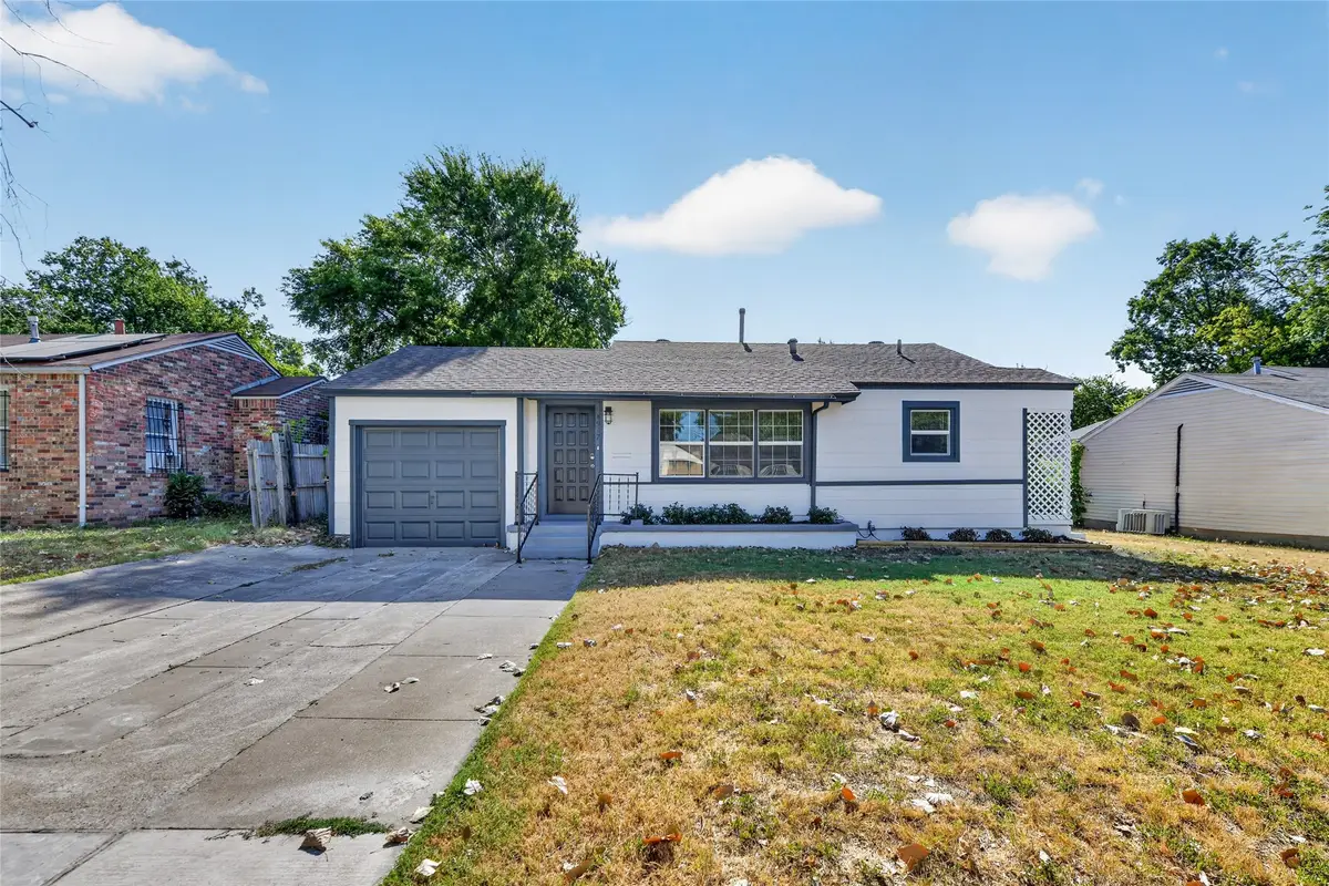 4917 Roanoke Street, Fort Worth, TX 76116 - #1