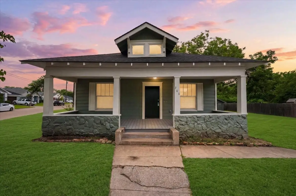 244 Dunlap Street, Waxahachie, TX 75165 - #1