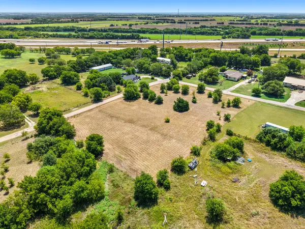 1 Soules Circle, Eddy, TX 76524
