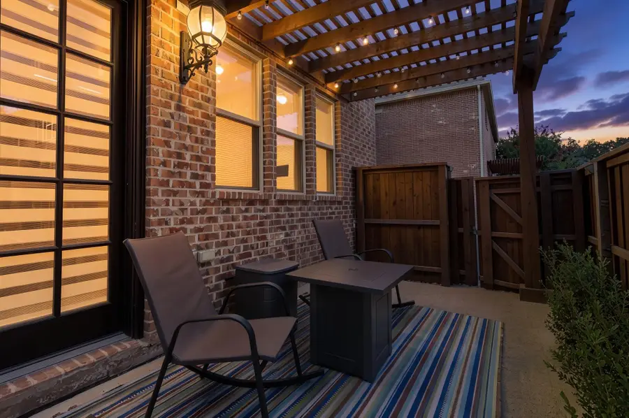 2520 Bill Moses Parkway, Farmers Branch, TX 75234 - #2