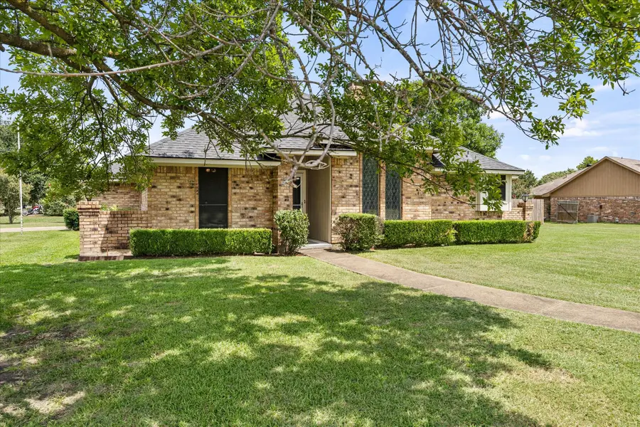 5401 Nevada Drive, Greenville, TX 75402 - #3