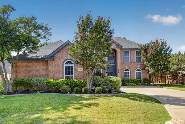 805 Doral Drive, Mansfield, TX 76063
