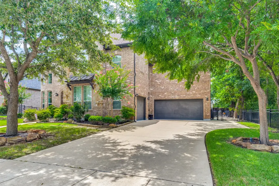 2901 Merryglen Lane, Flower Mound, TX 75022 - #2