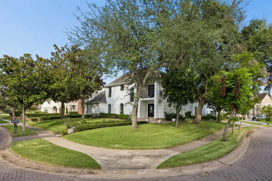 45 Clansmoor Court, Sugar Land, TX 77479 - #2