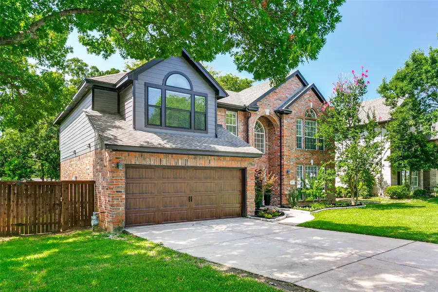 2811 Stonehurst Drive, Grapevine, TX 76051 - #2