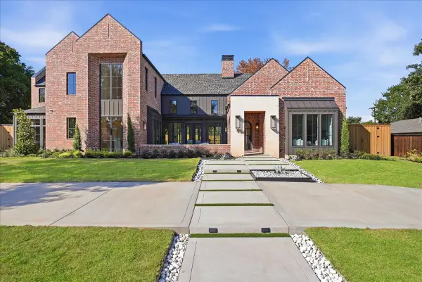 3787 Vinecrest Drive, Dallas, TX 75229