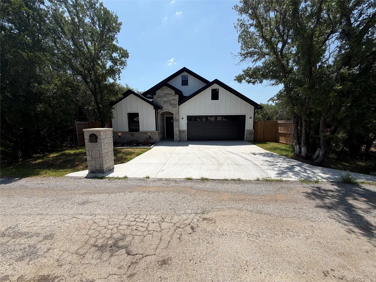 3025 Red Oak Drive, Granbury, TX 76048 - #1