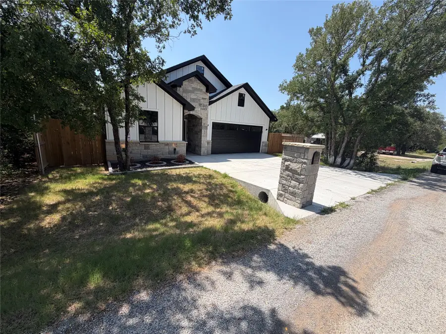 3025 Red Oak Drive, Granbury, TX 76048 - #2