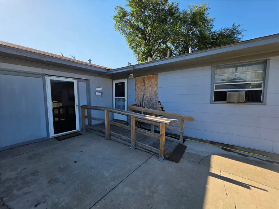 1120 Elmore Street, Borger, TX 79007 - #3