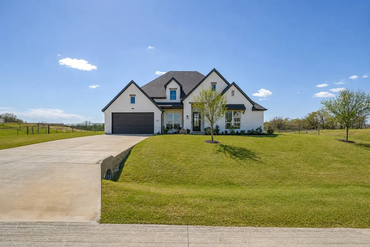 121 Rocky Top Ranch Lane, Reno, TX 76020 - #1