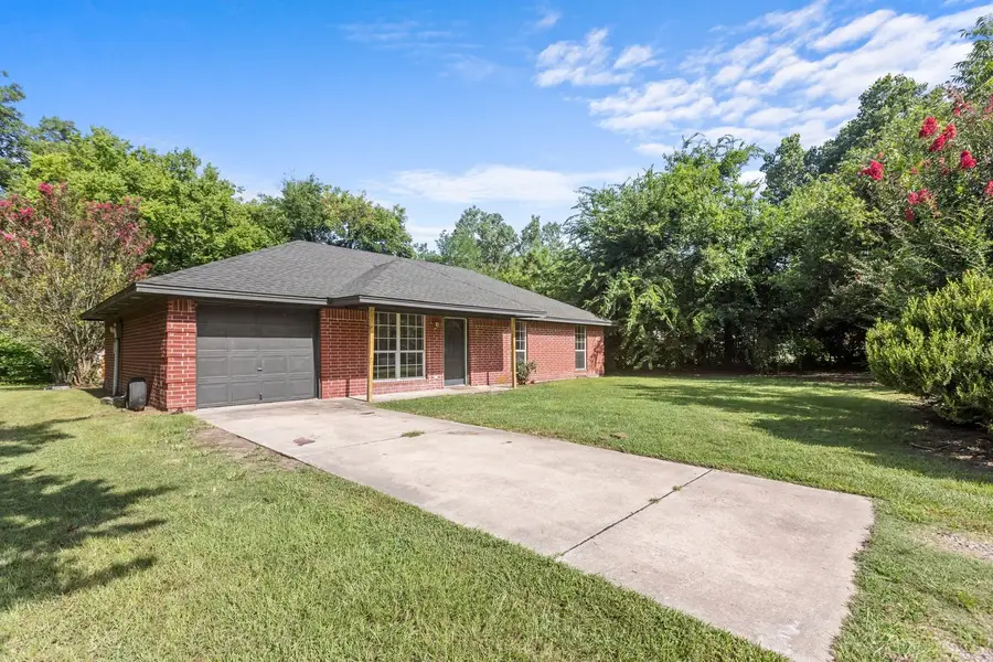 235 Hickory Street, Blossom, TX 75416 - #3