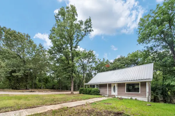 14224 Daniel Boone Lane, Log Cabin, TX 75148