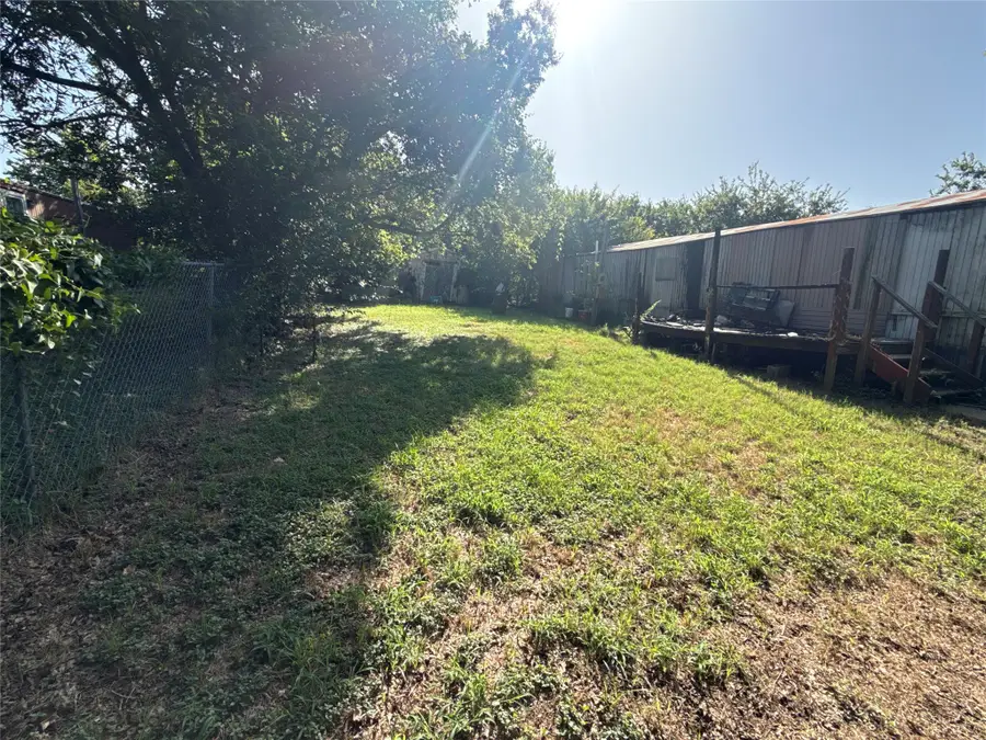 25 Lee Street, Keene, TX 76059 - #2