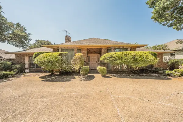 7720 Lone Moor Circle, Dallas, TX 75248