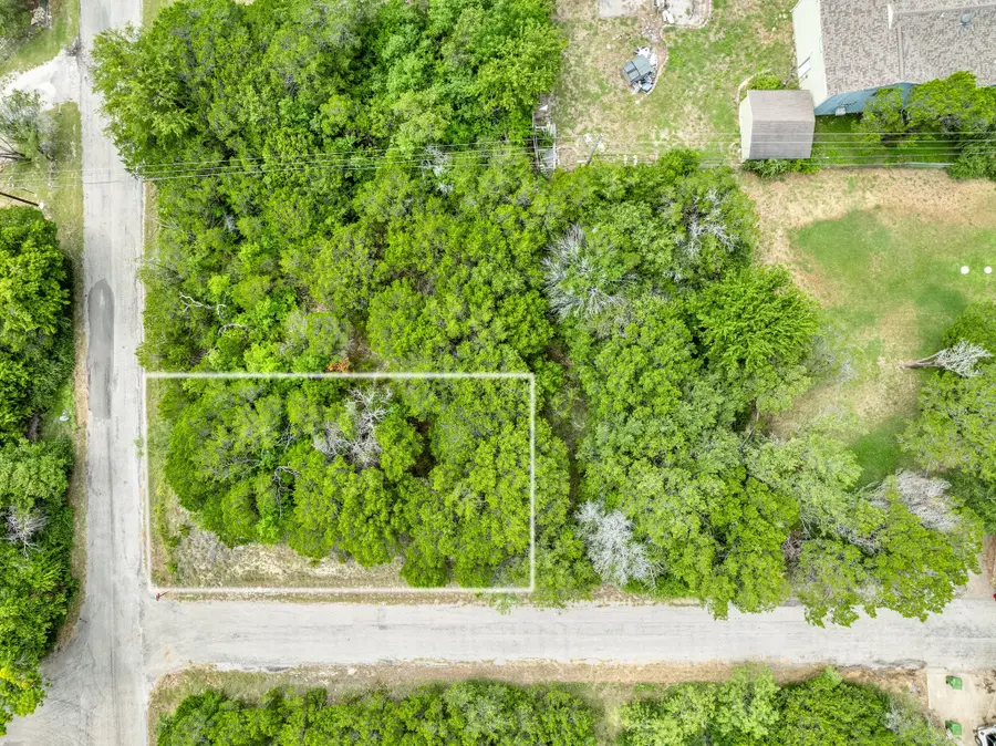 1725 Hitching Post Road, Granbury, TX 76049 - #2