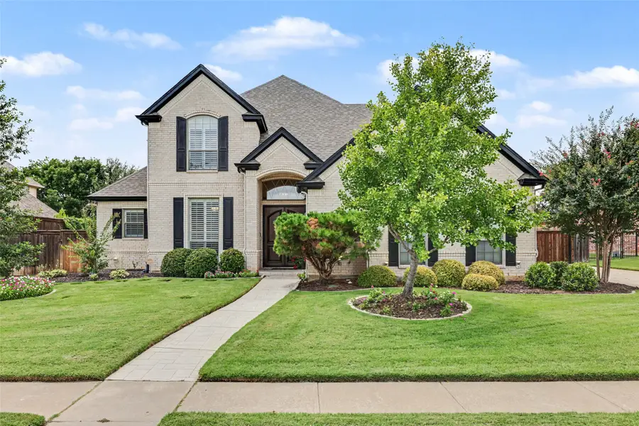 8217 Thornhill Drive, North Richland Hills, TX 76182 - #2