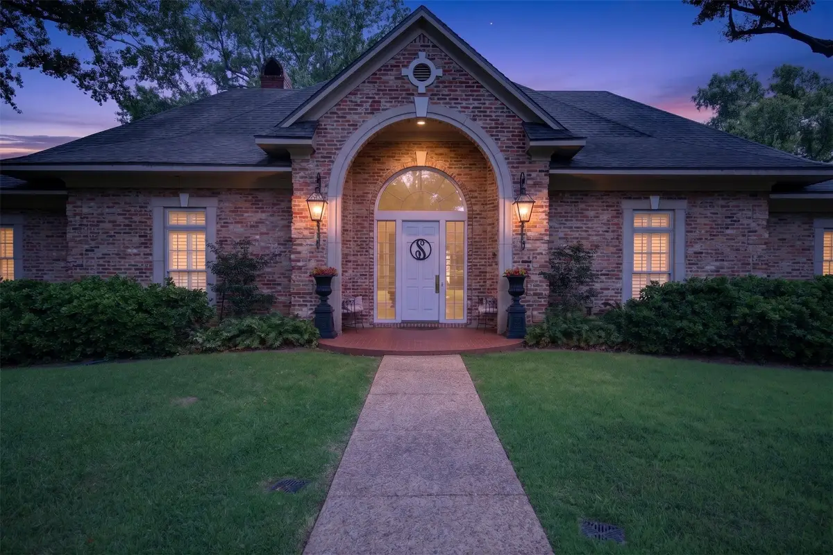 750 Chinquapin Drive, Shreveport, LA 71106 - #1