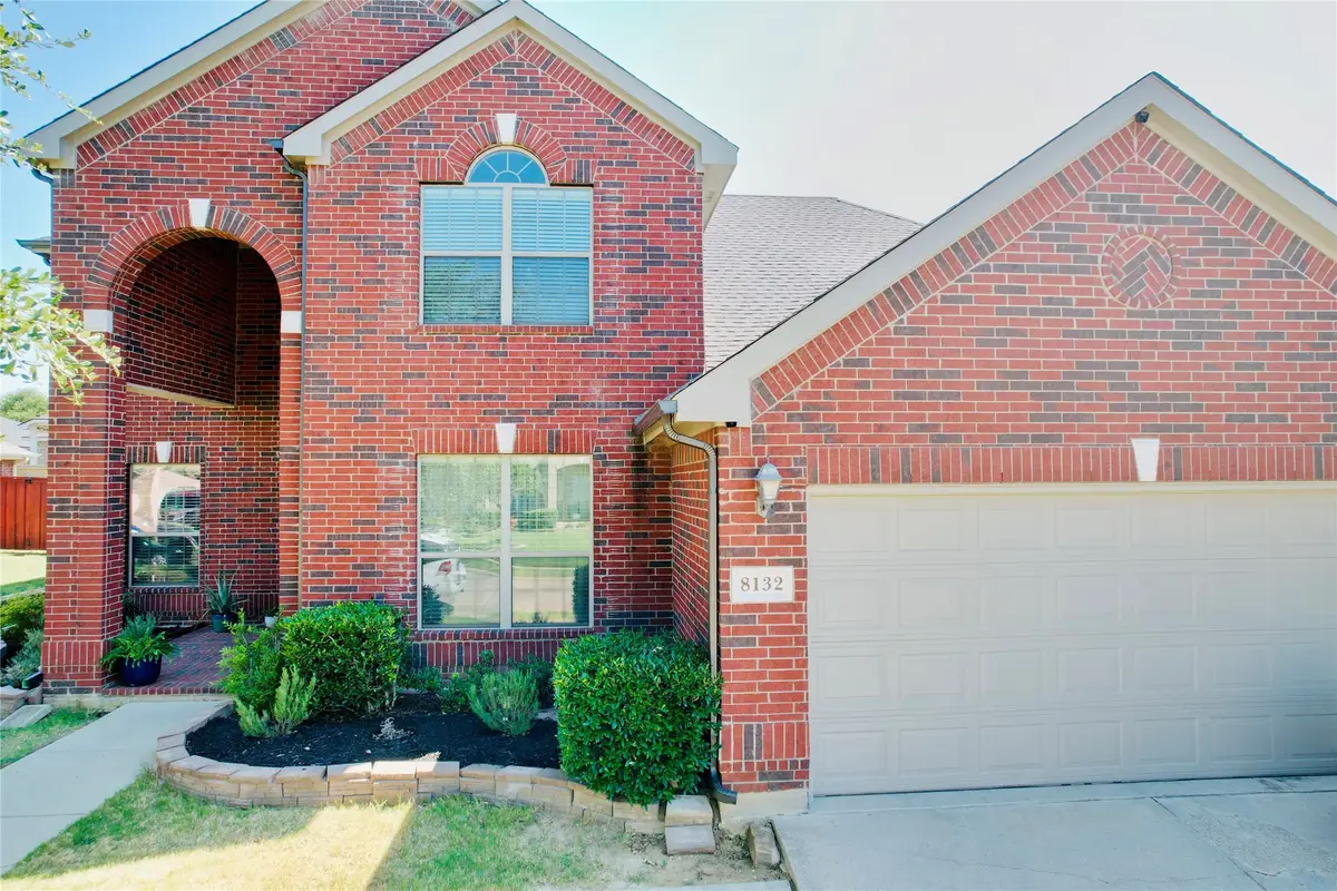8132 Guadalupe Road, Arlington, TX 76002 - #1