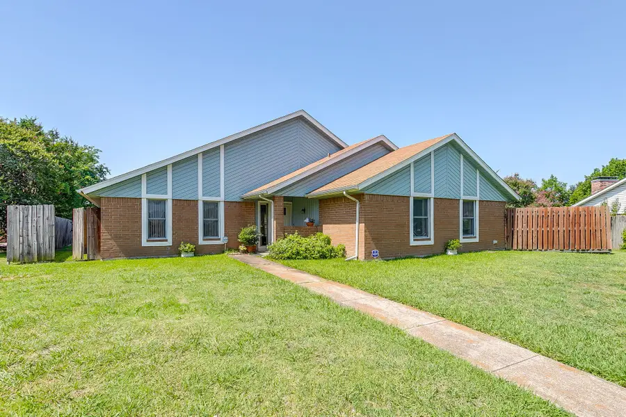 5419 Barcelona Drive, Garland, TX 75043 - #2
