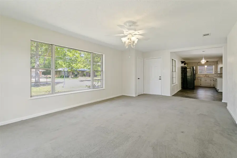 1021 Usher Street, Benbrook, TX 76126 - #3