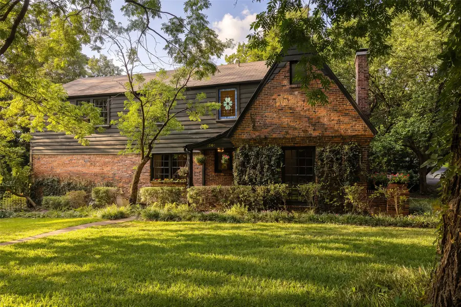 1001 Sarasota Circle, Dallas, TX 75223 - #2
