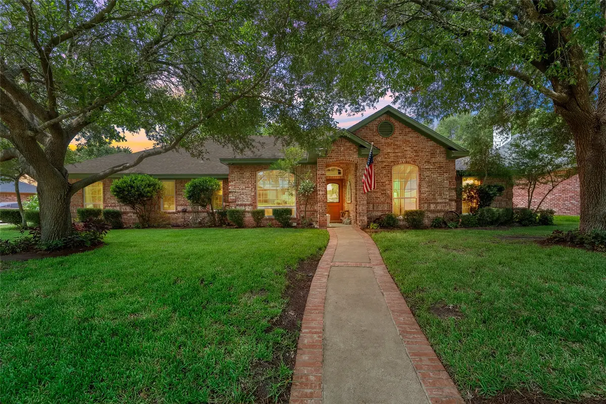 9408 Silverthorn Drive, Waco, TX 76708 - #1