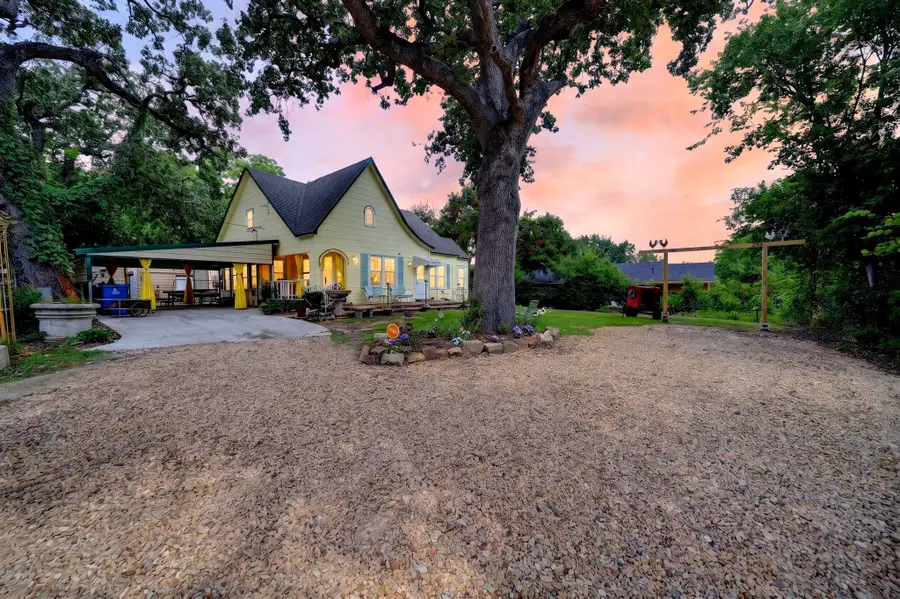 205 Wykagyl Street, Kaufman, TX 75142 - #2