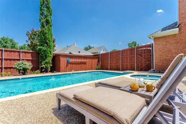 2405 Kittyhawk Drive, Plano, TX 75025