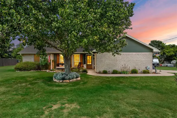 101 Brown Drive, Eddy, TX 76524