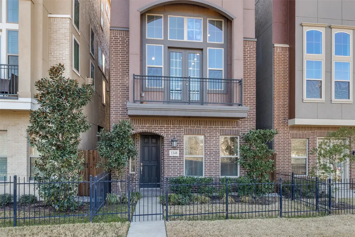 1348 Arch Place, Dallas, TX 75215 - #1
