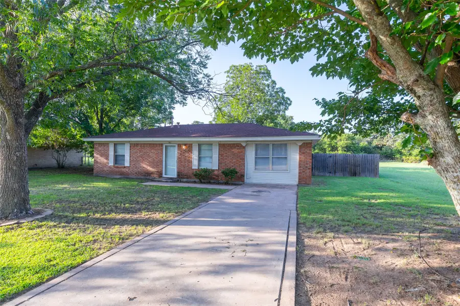 301 Sandy Lane, Clyde, TX 79510 - #2