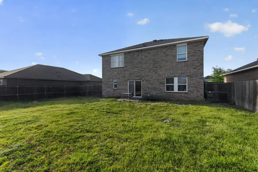 432 Glen Meadow Drive, Glenn Heights, TX 75154 - #3