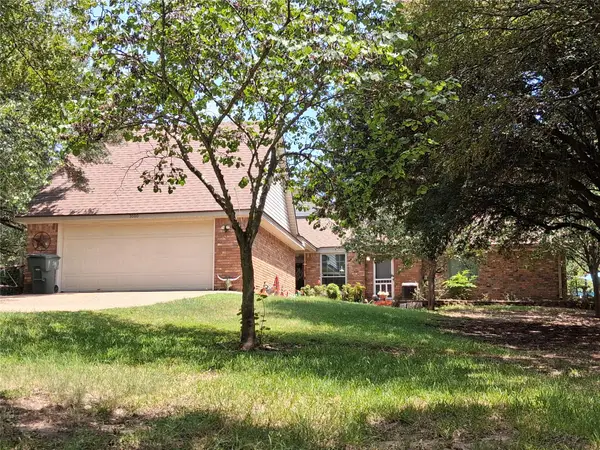3600 Fox Ridge Road, Lorena, TX 76655