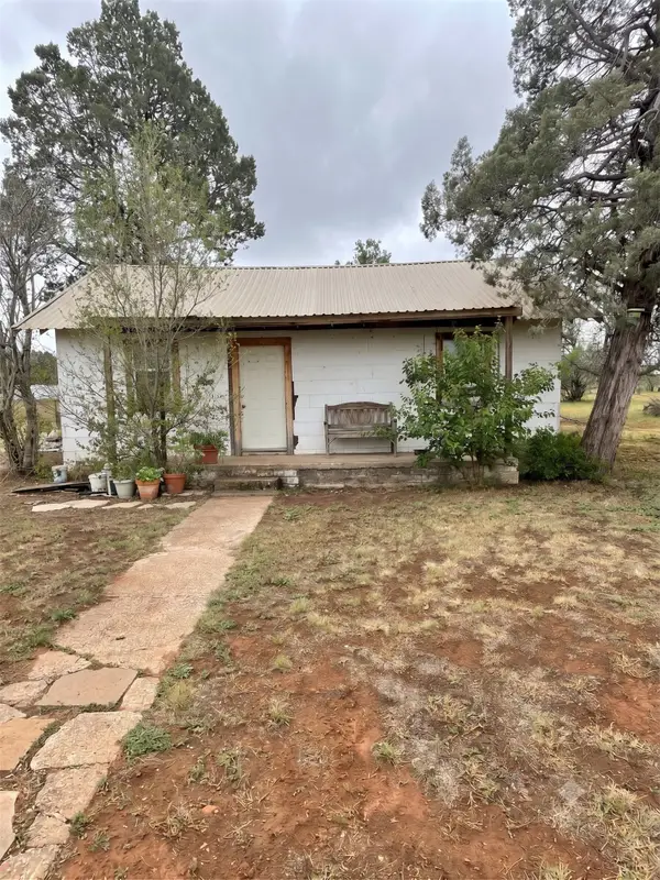 503 W Louisiana Avenue, Sweetwater, TX 79556