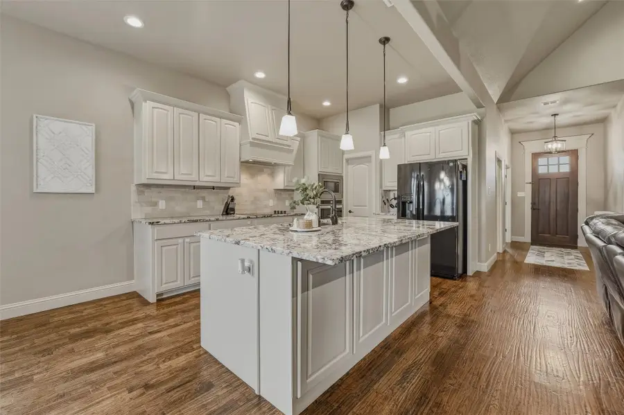 125 Oak View Drive, Godley, TX 76044 - #2