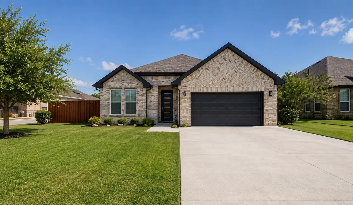900 Marcellus Court, Arlington, TX 76011 - #1