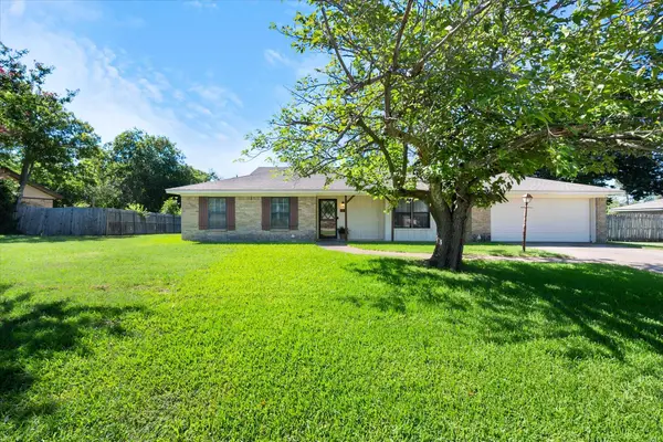 313 Wesley Dr., Corsicana, TX 75110
